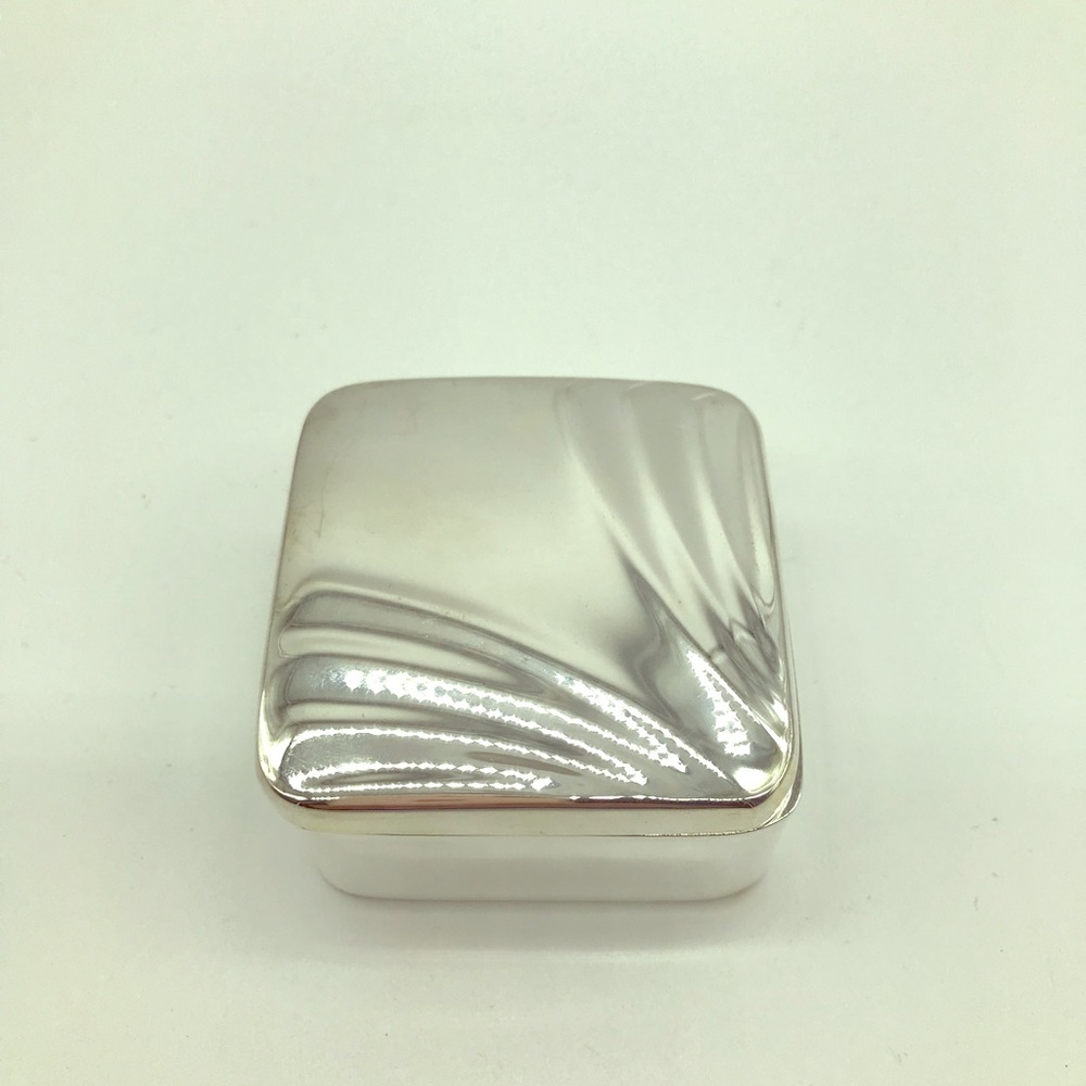 Beautiful silver plateled jewelry box